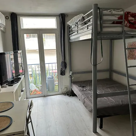 Studio Plein Coeur Juan Les Pins 3 Min A Pied De La Plage